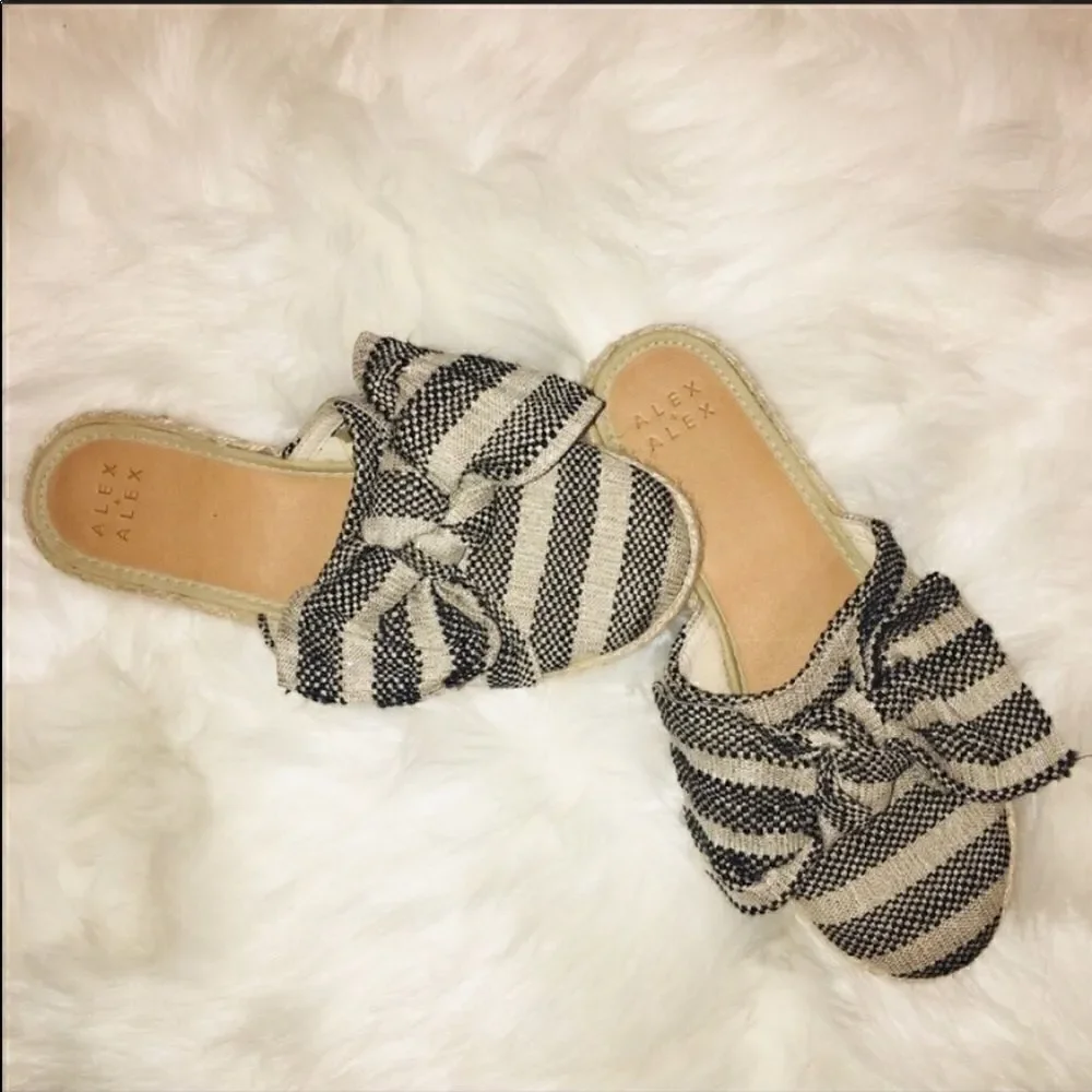 ALEX + ALEX Stripe Espadrille with Bow Siz…‎